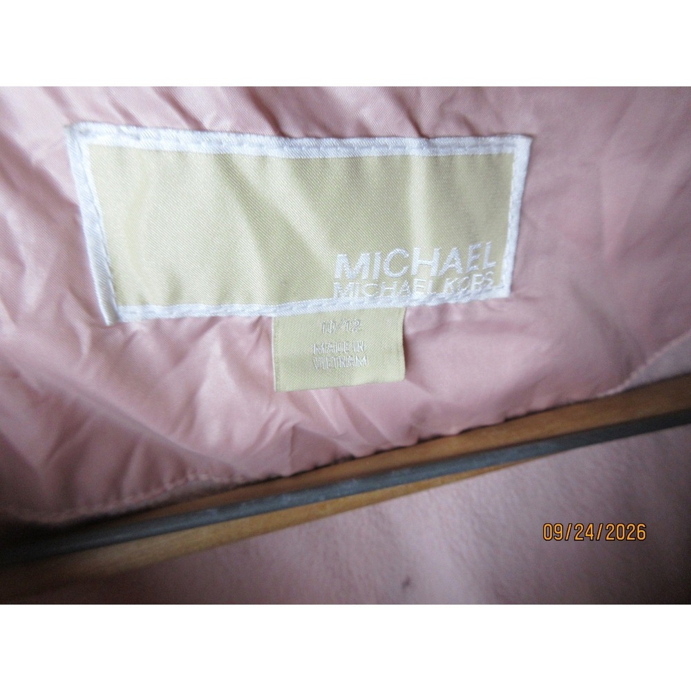 Michael Kors Girls Pink Quilted Puffer Jacket Coat Size 10/12 MK Logo - Picture 5 of 7